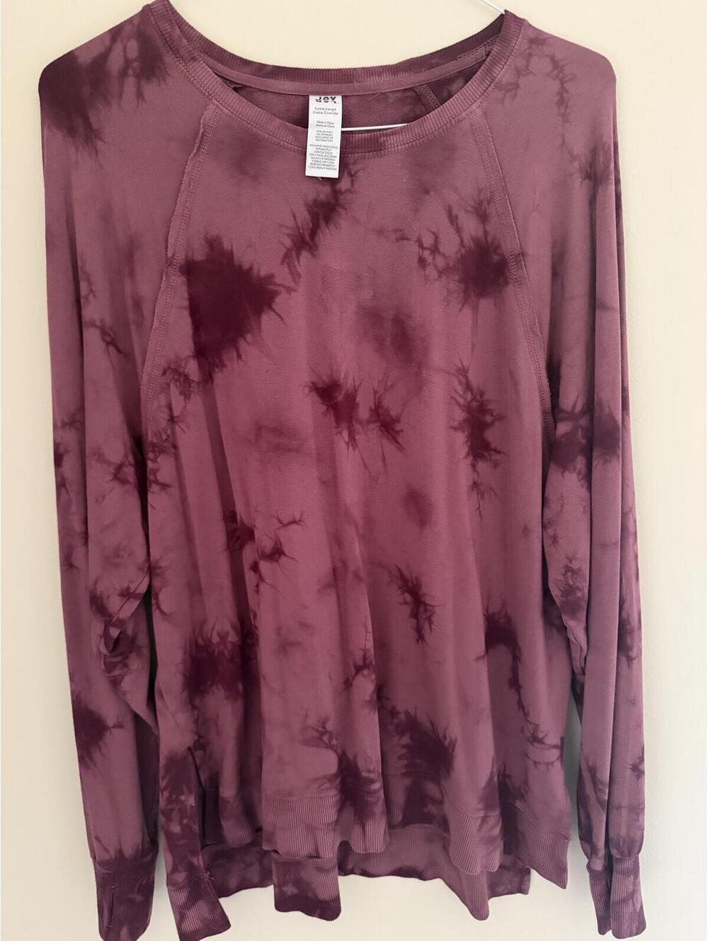 XL Joylab tie-dye comfy sweatshirt, mauve/burgundy